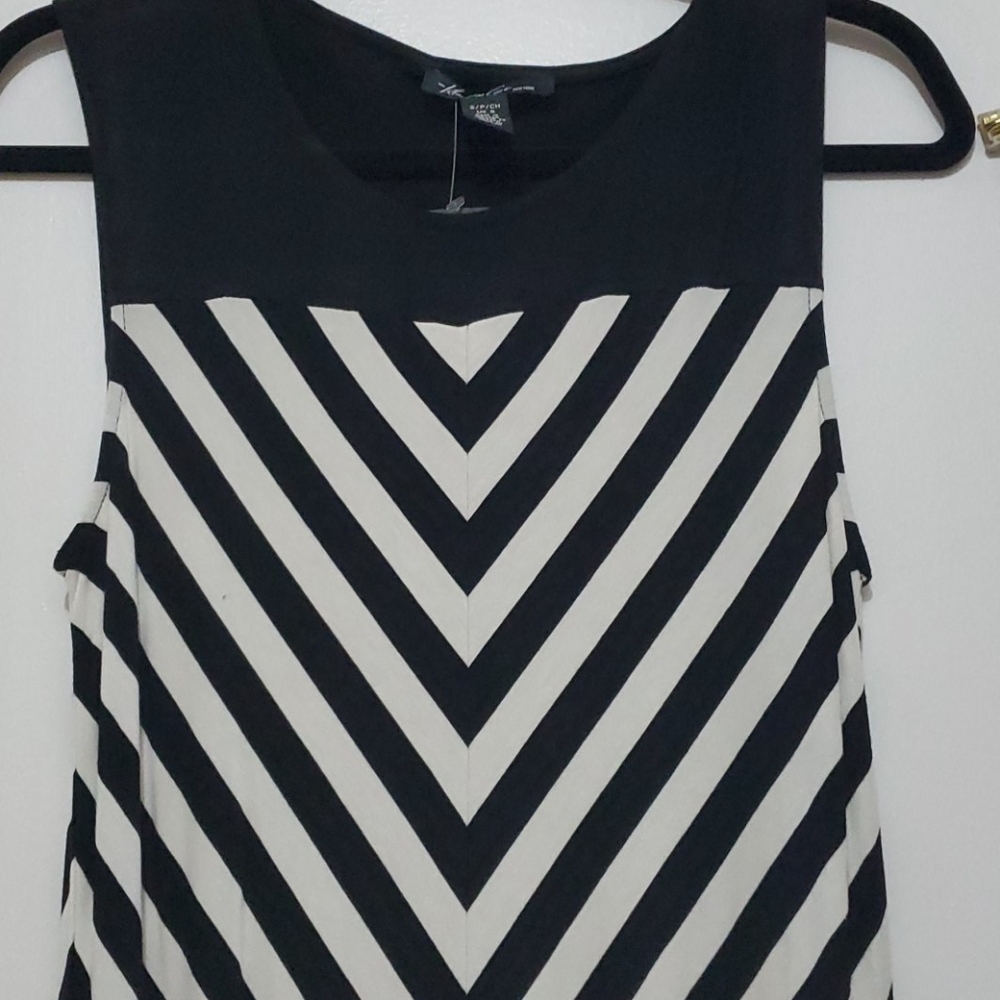 Kenneth Cole Small Maxi Dress